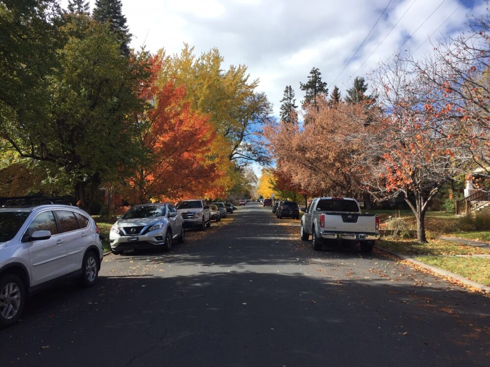 Old Bend Neighborhood street